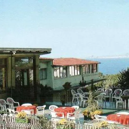 Cavour 3* Sorrento