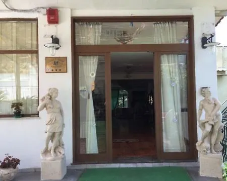 Cavour Готель 3*