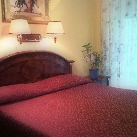 Cavour 3*