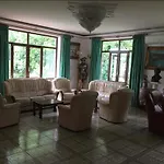 Cavour Ξενοδοχείο