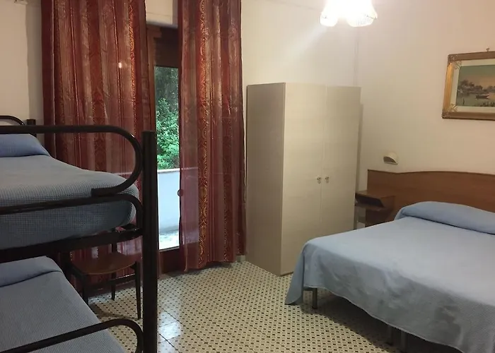 Отель Cavour 3*