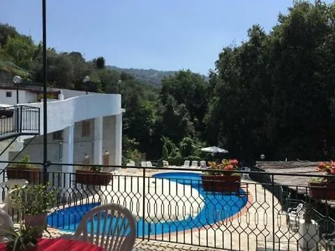 Cavour 3* Сорренто